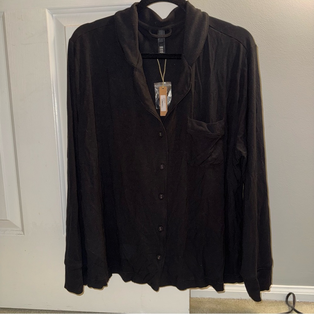 SKIMS Black Button-Up Pajama Top NWT